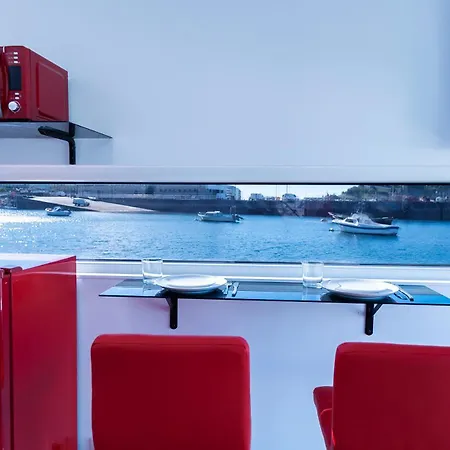 船屋 Barco-apartamento En El Nautico De