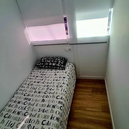 Barco-apartamento En El Nautico De Botel