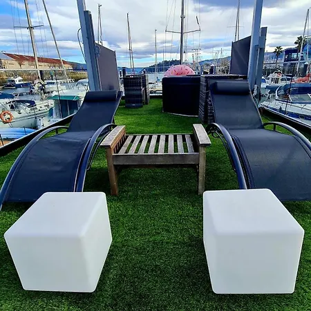 Barco-apartamento En El Nautico De 보트호텔