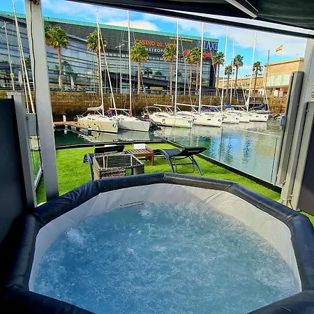 Úszó hotel Barco-apartamento En El Nautico De Vigo