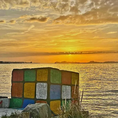 Barco-apartamento En El Nautico De Vigo