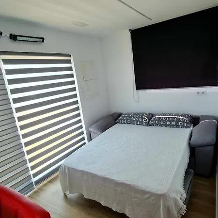 Barco-apartamento En El Nautico De Vigo