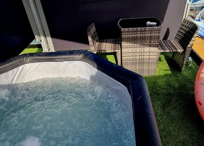 Barco-apartamento En El Nautico De