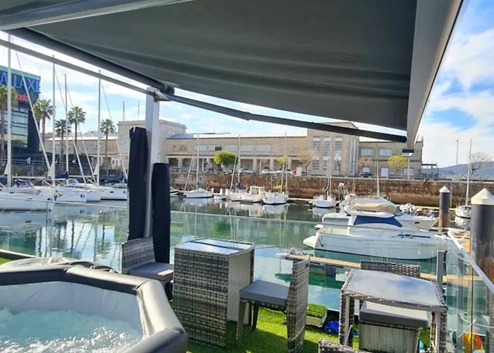 船屋 Barco-apartamento En El Nautico De