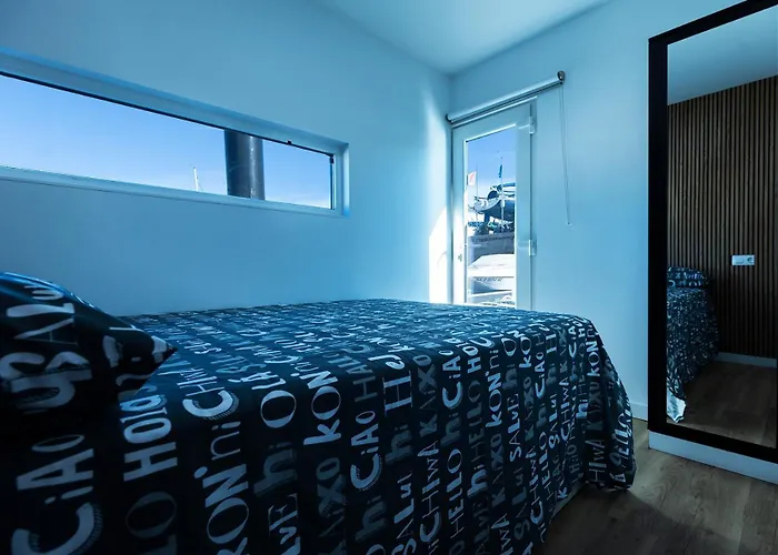 Bådhotel Barco-apartamento En El Nautico De *