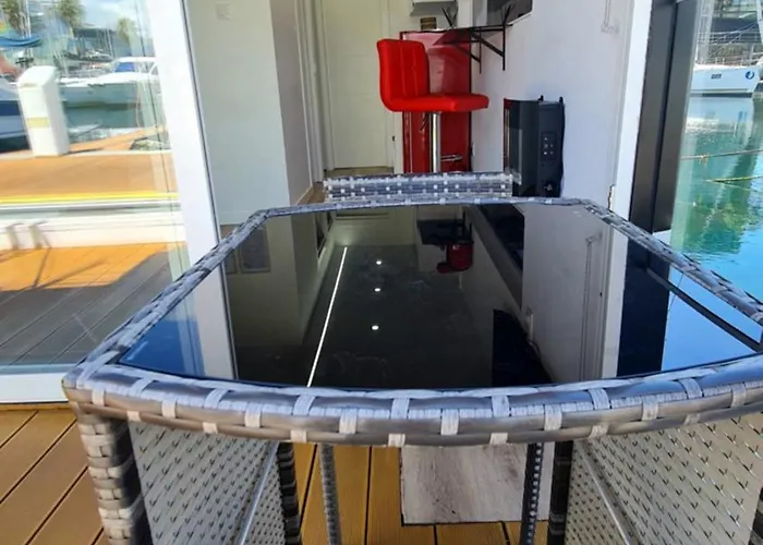 Barco-apartamento En El Nautico De * Βίγκο