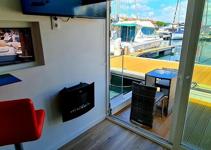 Barco-apartamento En El Nautico De * Βίγκο